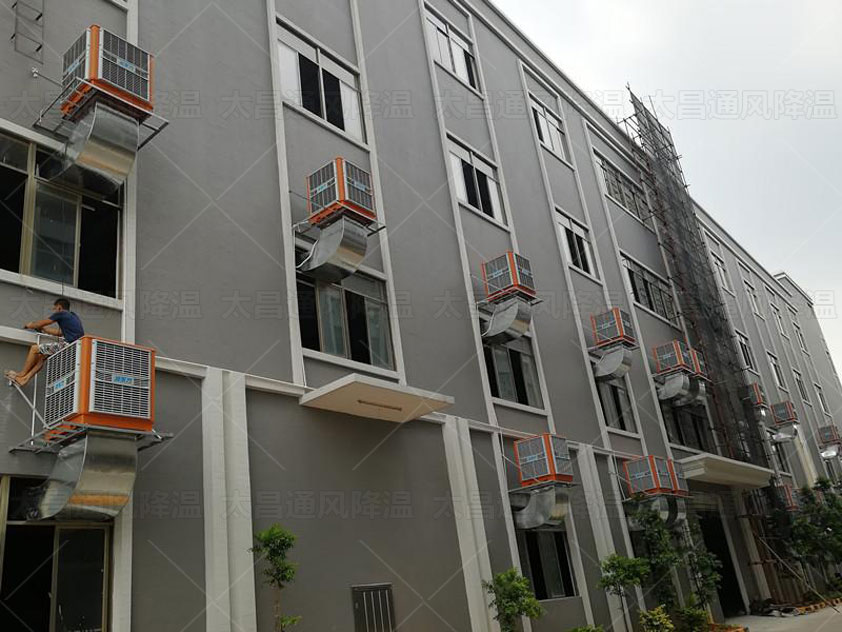 工業(yè)車(chē)間降溫該不該安裝節(jié)能省電的環(huán)?？照{(diào)？