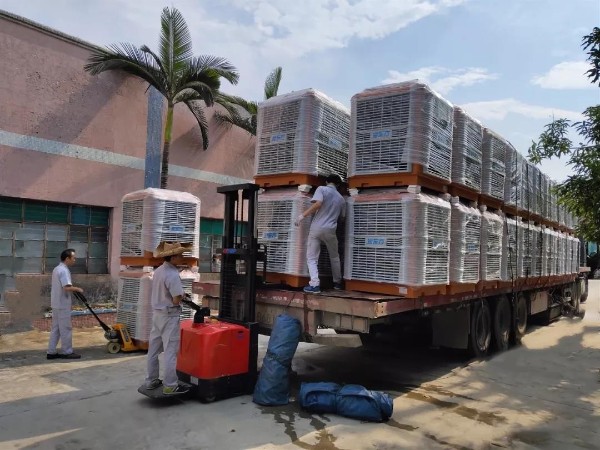 車(chē)間降溫通風(fēng)工程 潤(rùn)東方節(jié)能環(huán)保空調(diào)設(shè)備 廠房降溫方案